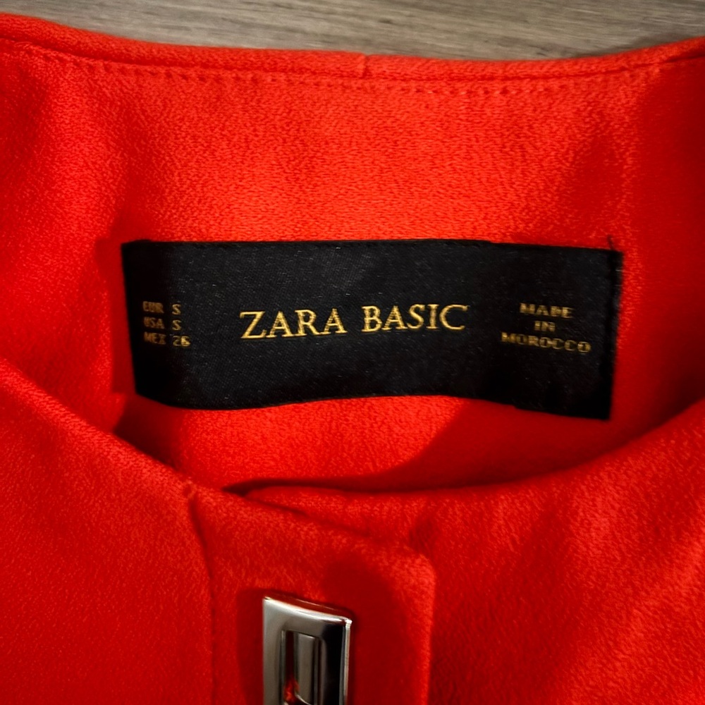 blazer - Picture 2 of 2